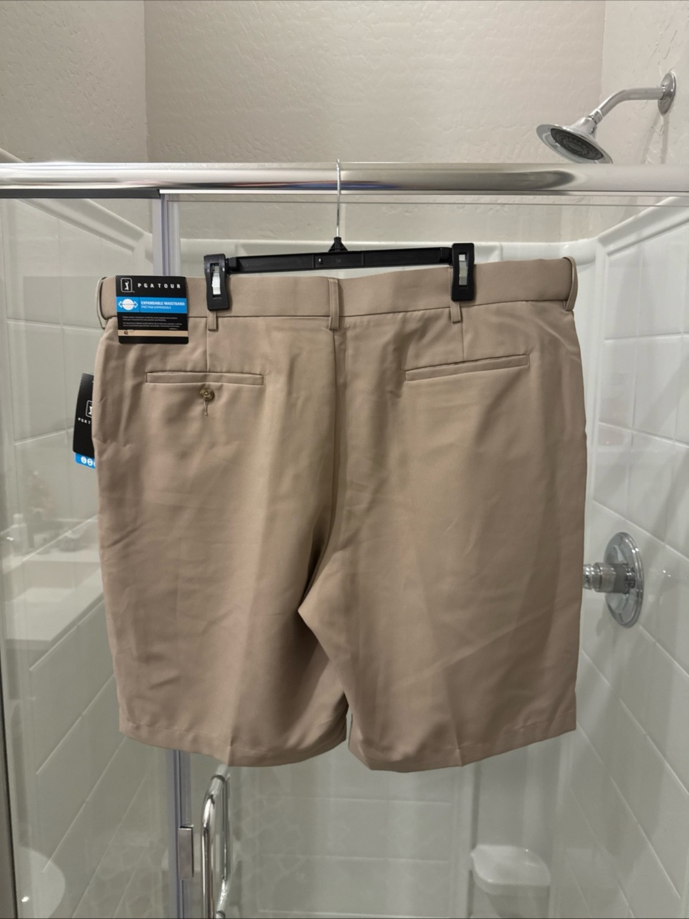 Men's Classic Chino Shorts in Khaki